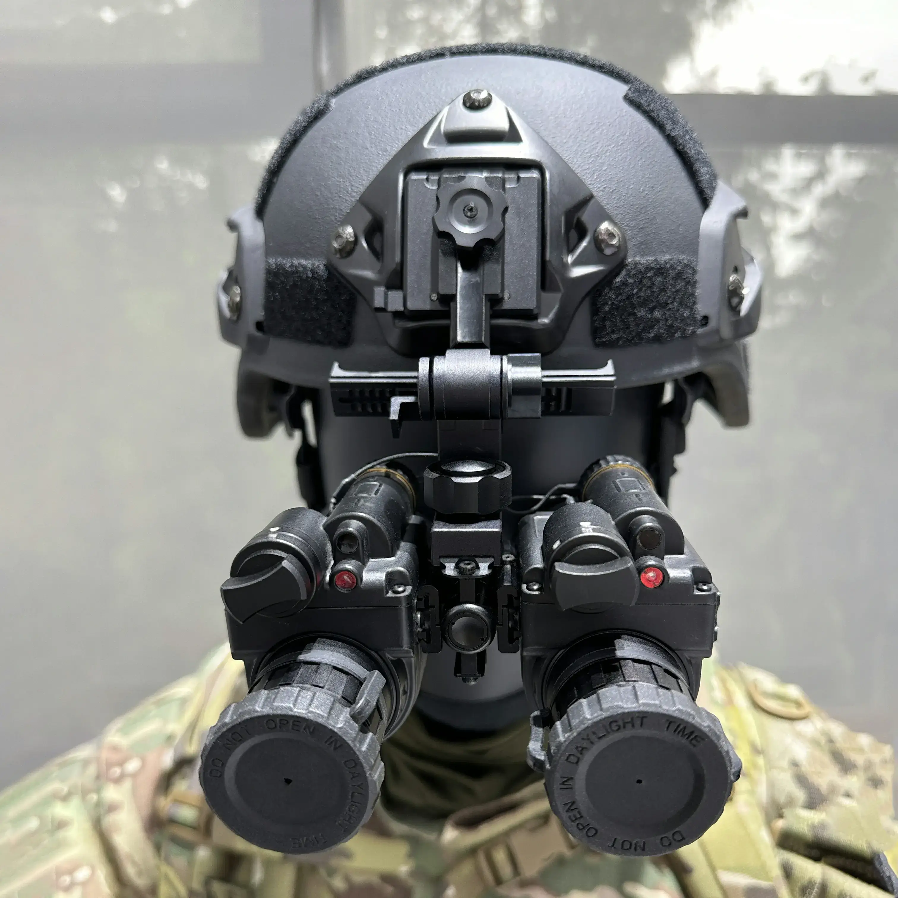 Gen3 FOM 1500-2000+ Autogated IR Indicator Dual Tubes Night Vision CNO-NH821D