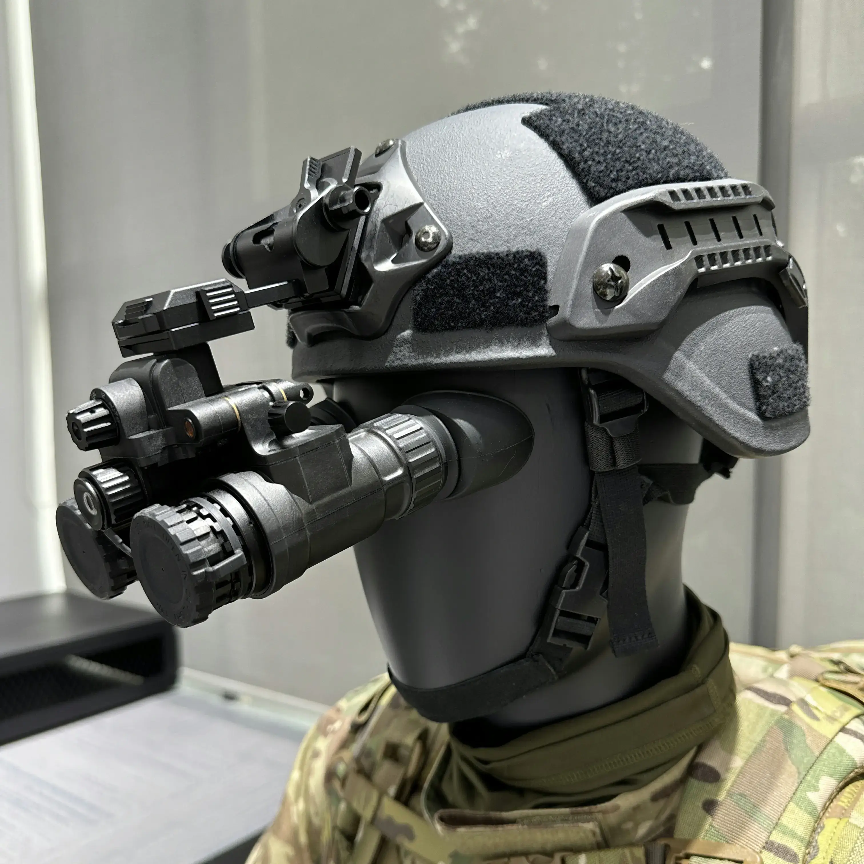 Gen3 FOM 1500 2200 FOV 50 Night Vision Binocualrs CNOS-31